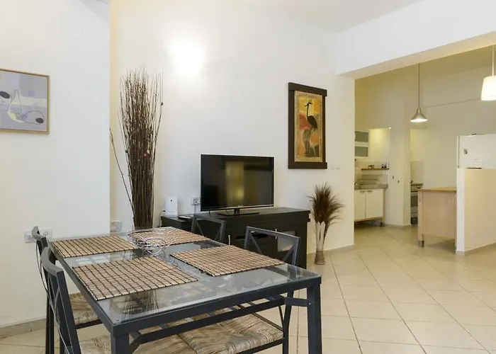 Sirkin/Frishman Apartment